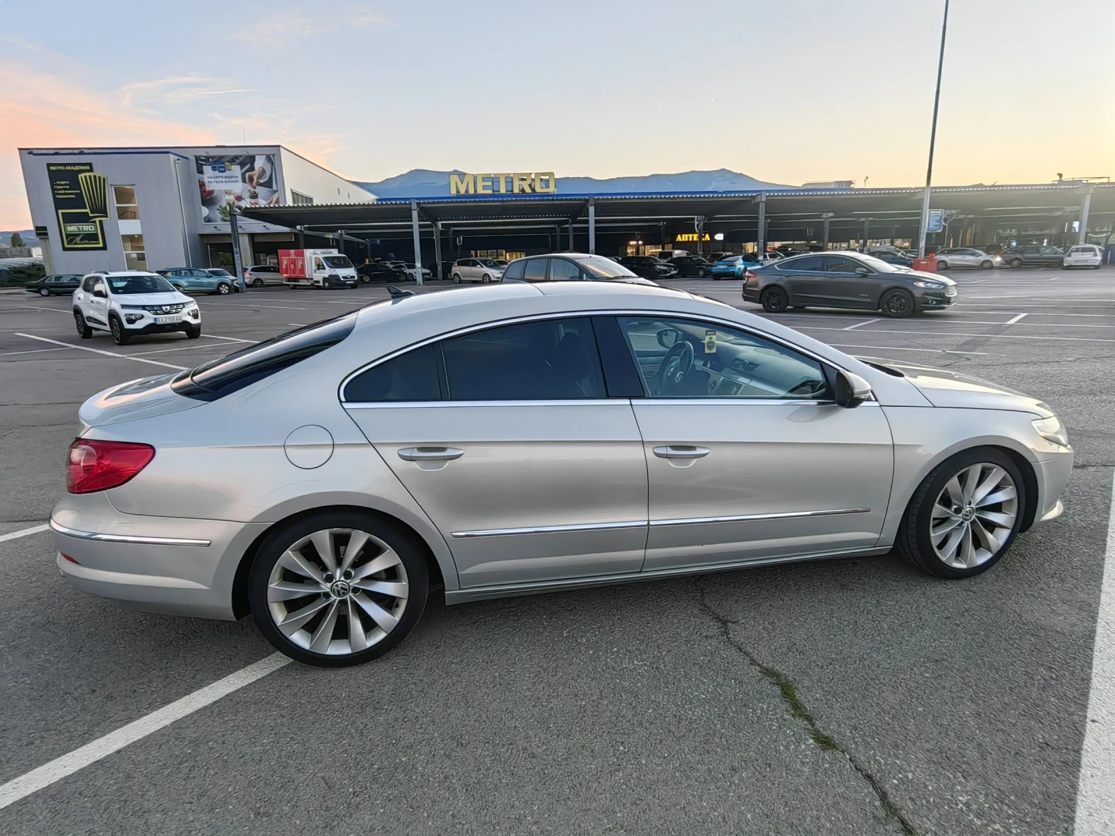 VW CC 2.0TDI 170hp, снимка 7 - Автомобили и джипове - 54719572