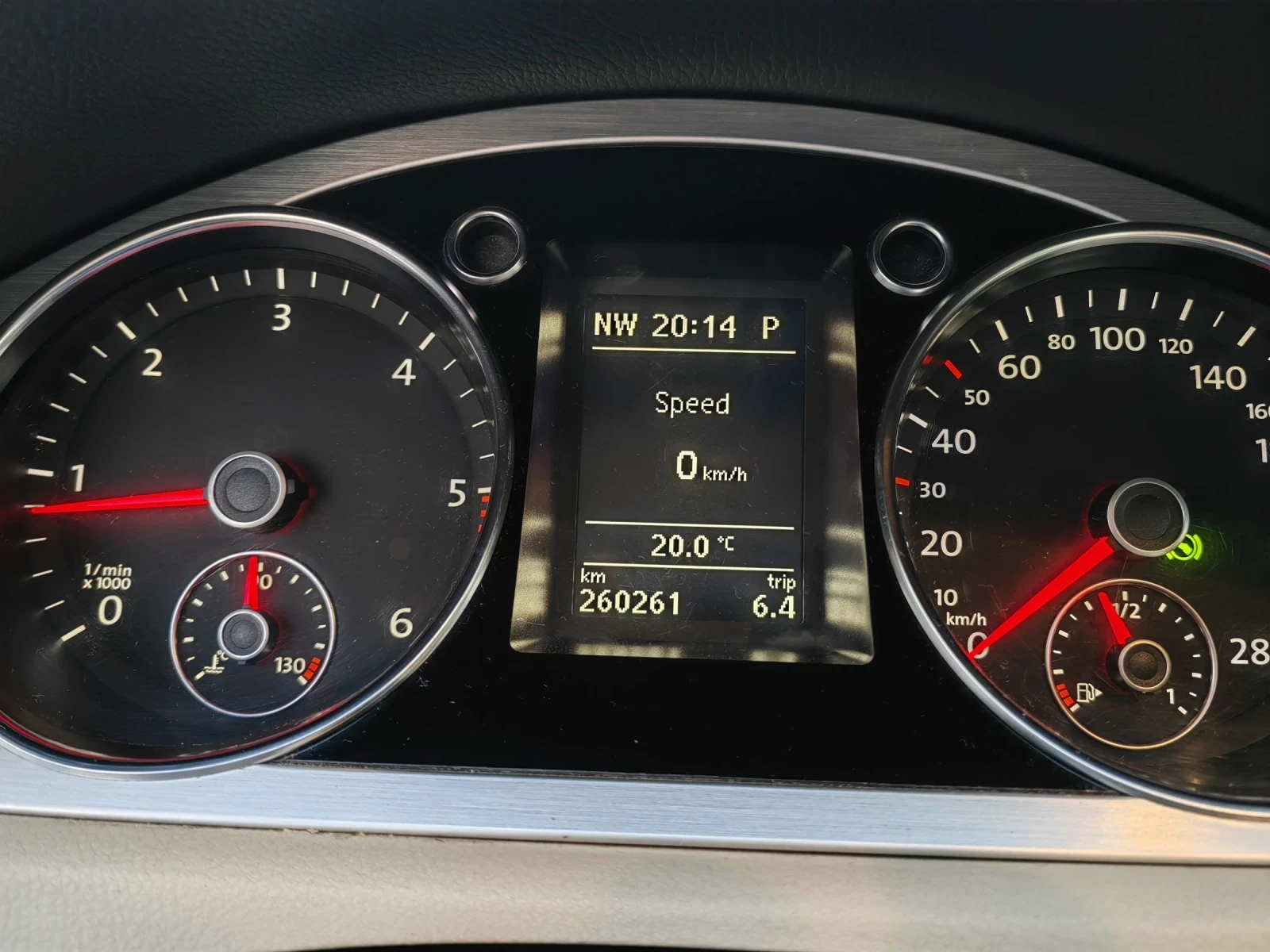 VW CC 2.0TDI 170hp, снимка 10 - Автомобили и джипове - 54719572