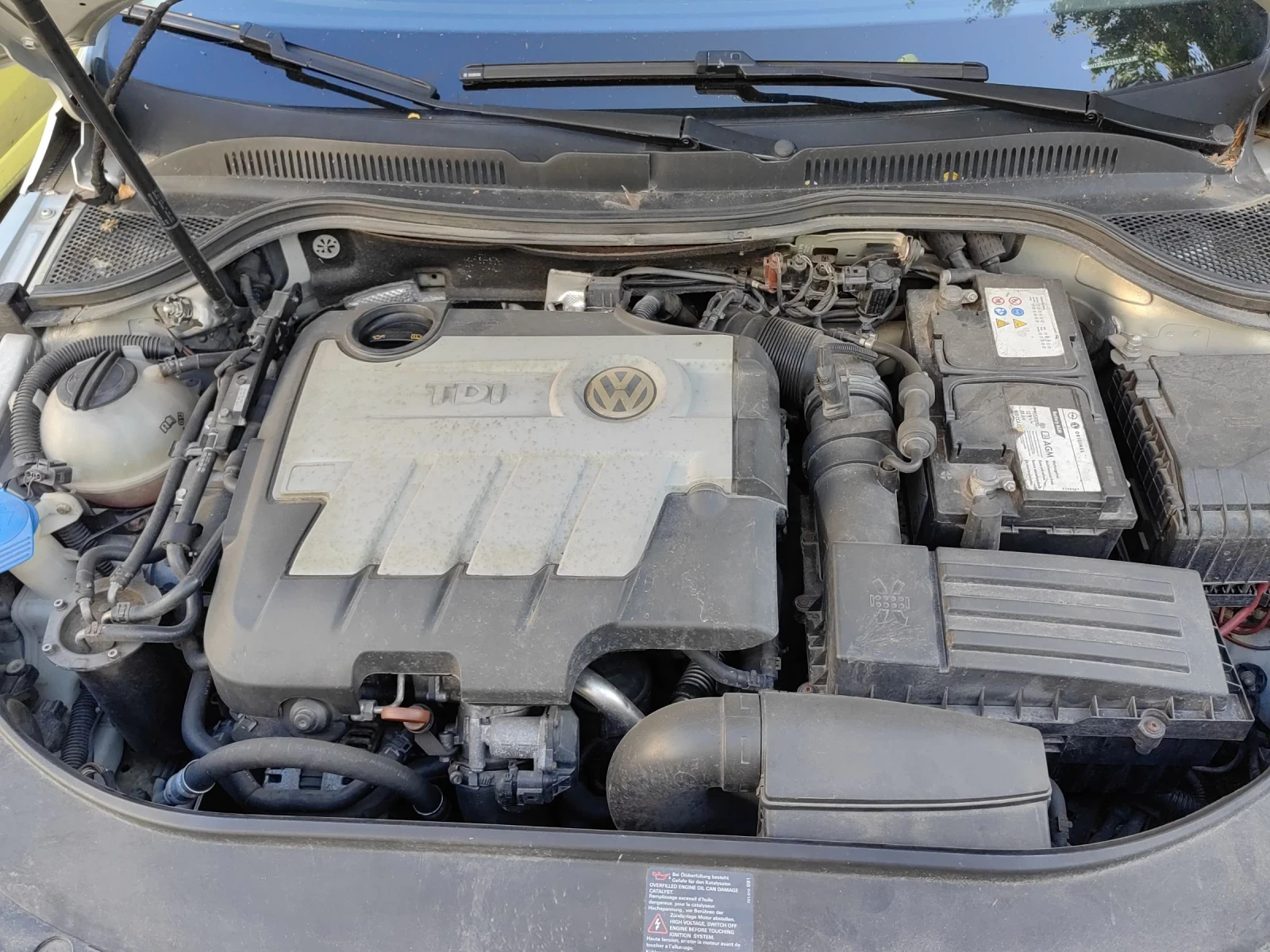 VW CC 2.0TDI 170hp, снимка 14 - Автомобили и джипове - 54719572