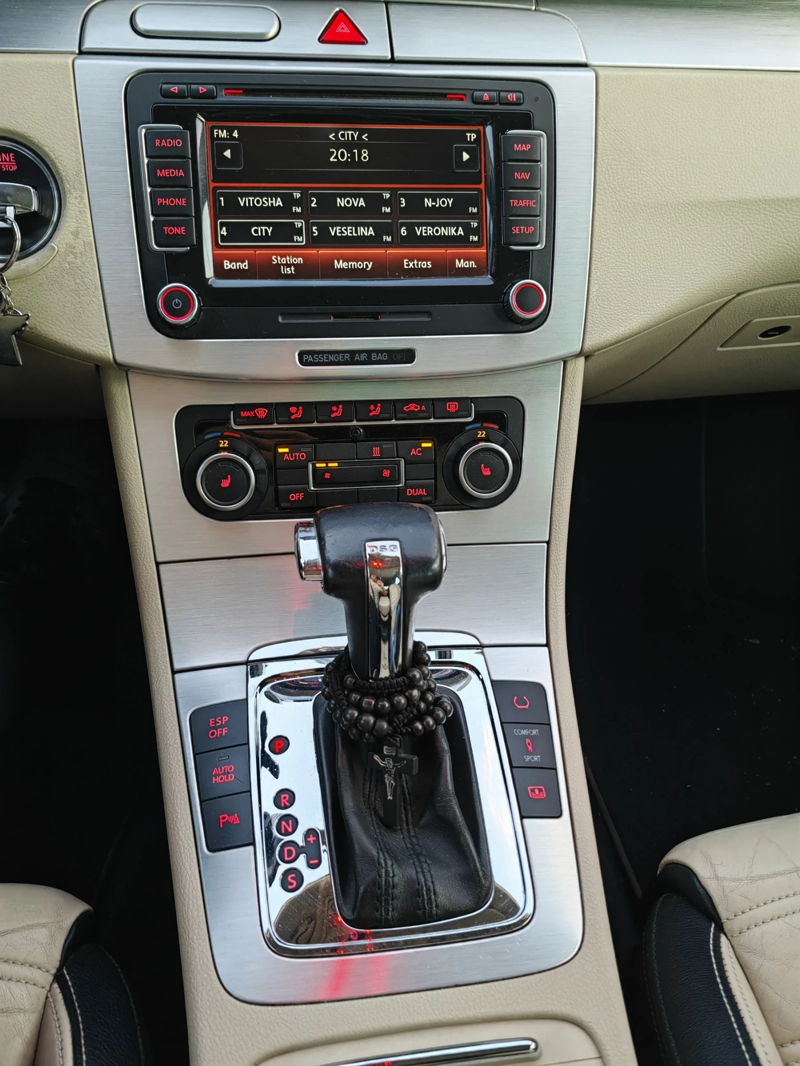 VW CC 2.0TDI 170hp, снимка 11 - Автомобили и джипове - 54719572