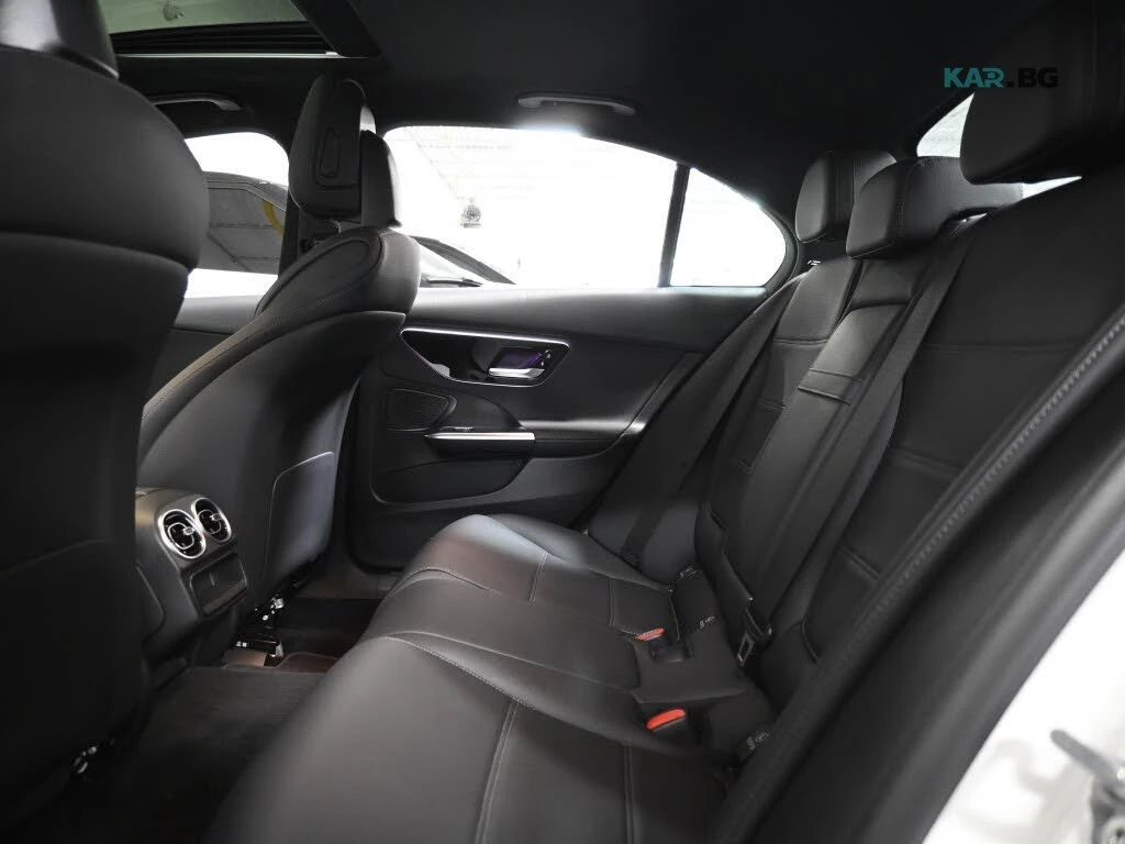Mercedes-Benz C 300 АвтоКредит* (ЦЕНА ДО БГ), снимка 16 - Автомобили и джипове - 54743202