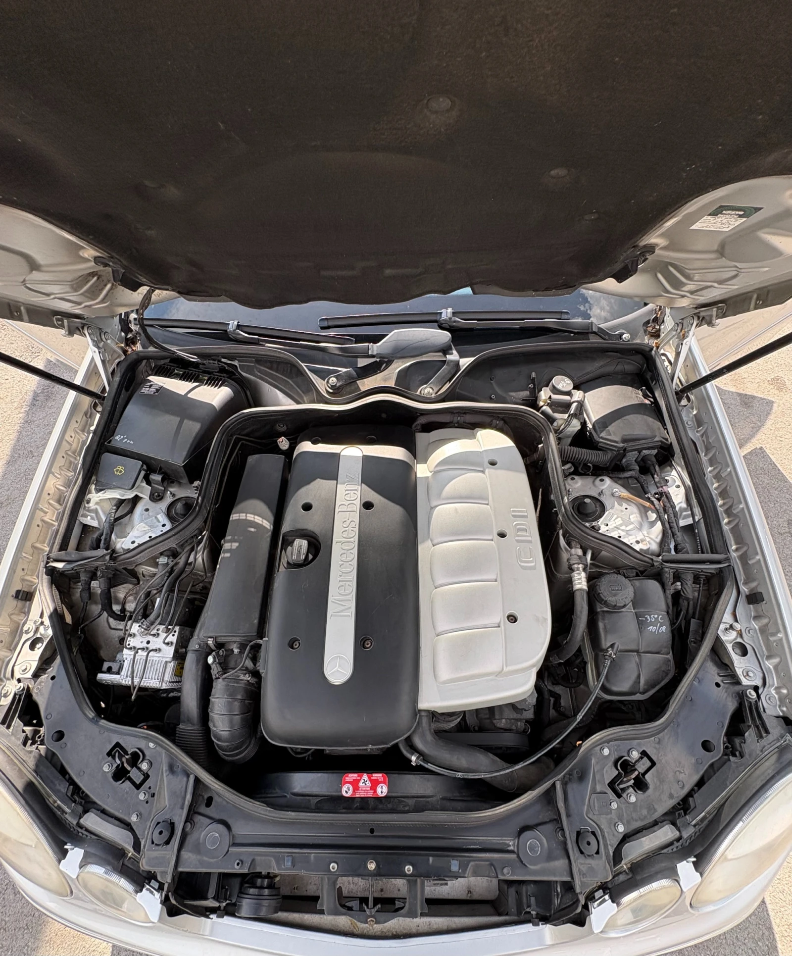 Mercedes-Benz E 320, снимка 10 - Автомобили и джипове - 54948745