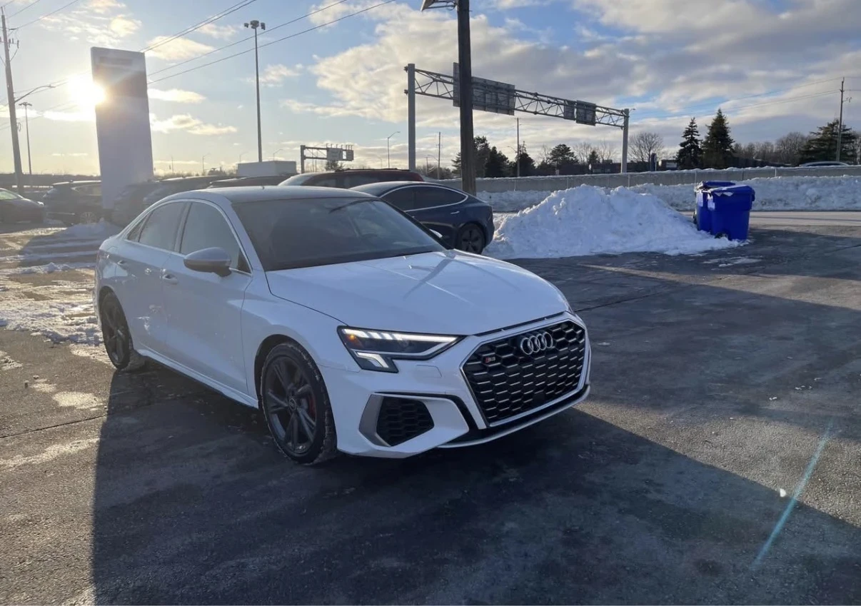 Audi S3 CARPLAY * CAMERA * LED * CARFAX * , снимка 2 - Автомобили и джипове - 55125374