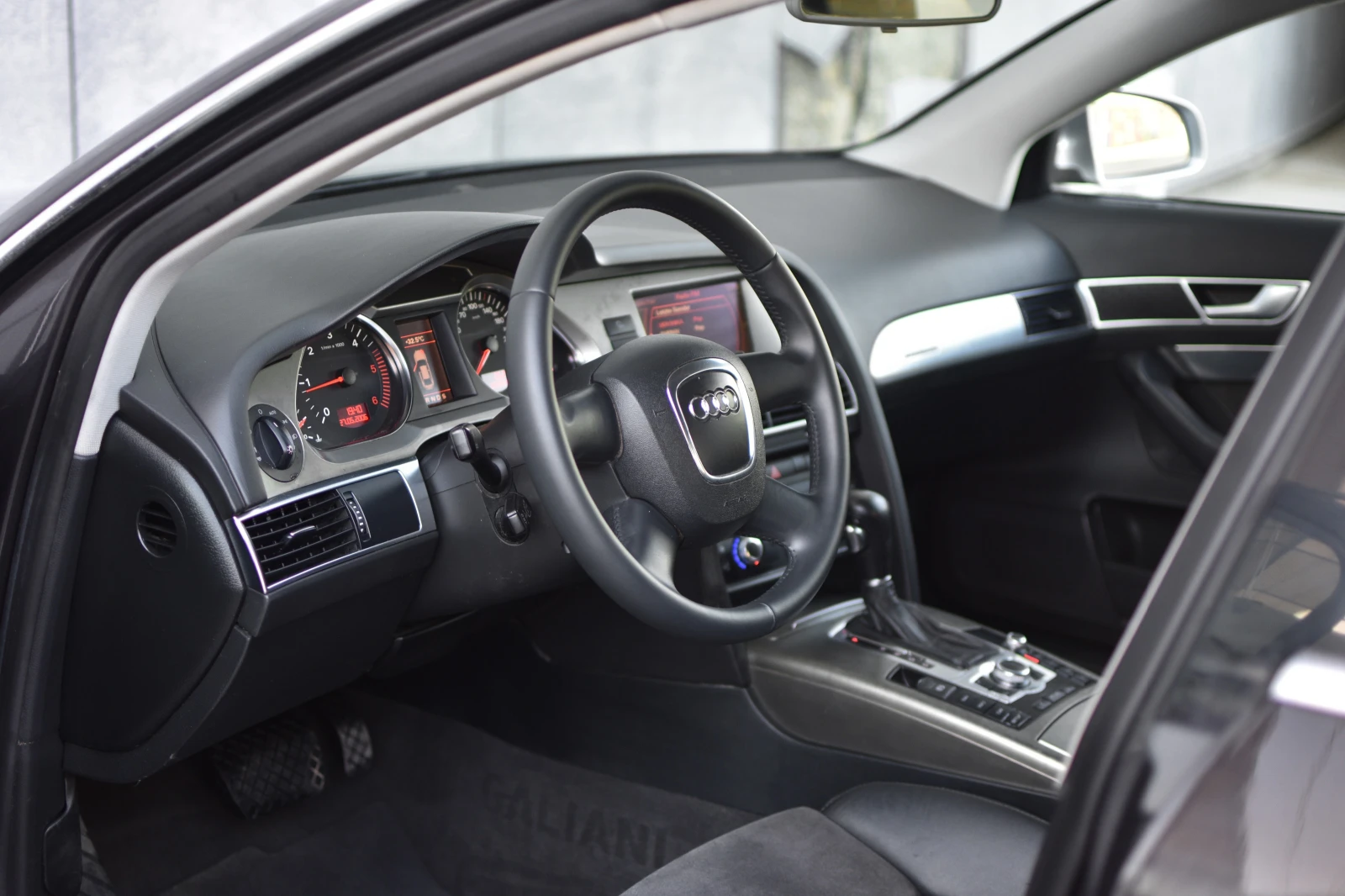 Audi A6 Allroad 3.0 TDI QUATTRO, снимка 7 - Автомобили и джипове - 55299643