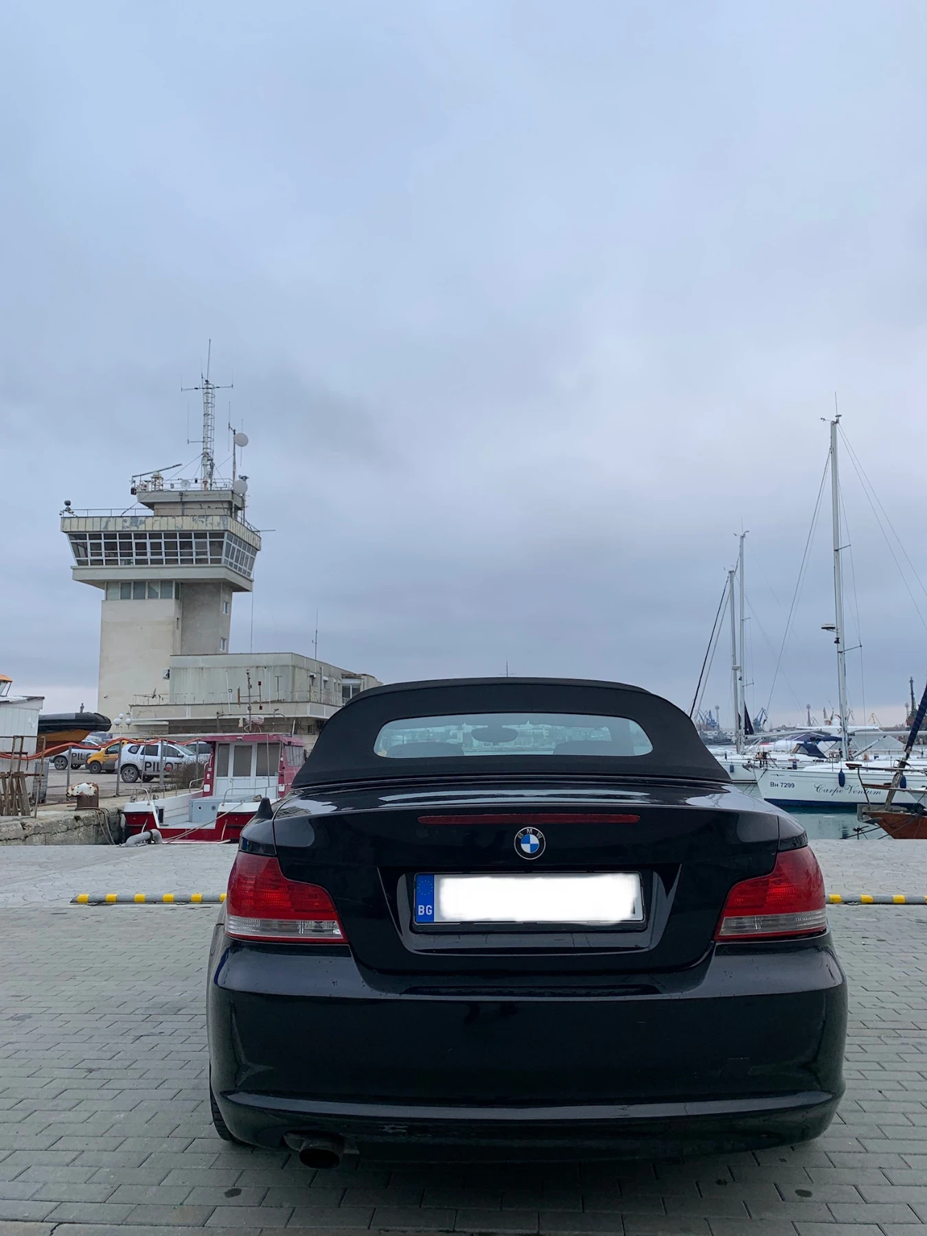 BMW 118, снимка 8 - Автомобили и джипове - 55435832