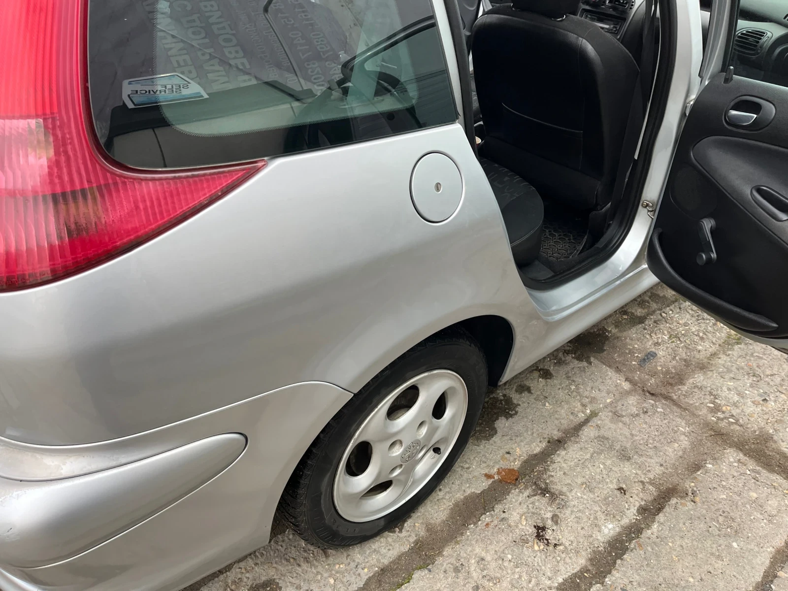 Peugeot 206 SW, снимка 9 - Автомобили и джипове - 56735904