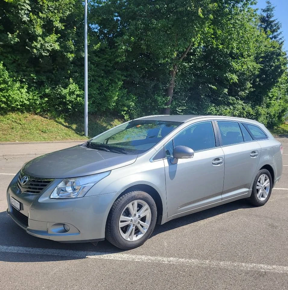 Toyota Avensis 2.0I-SWISS