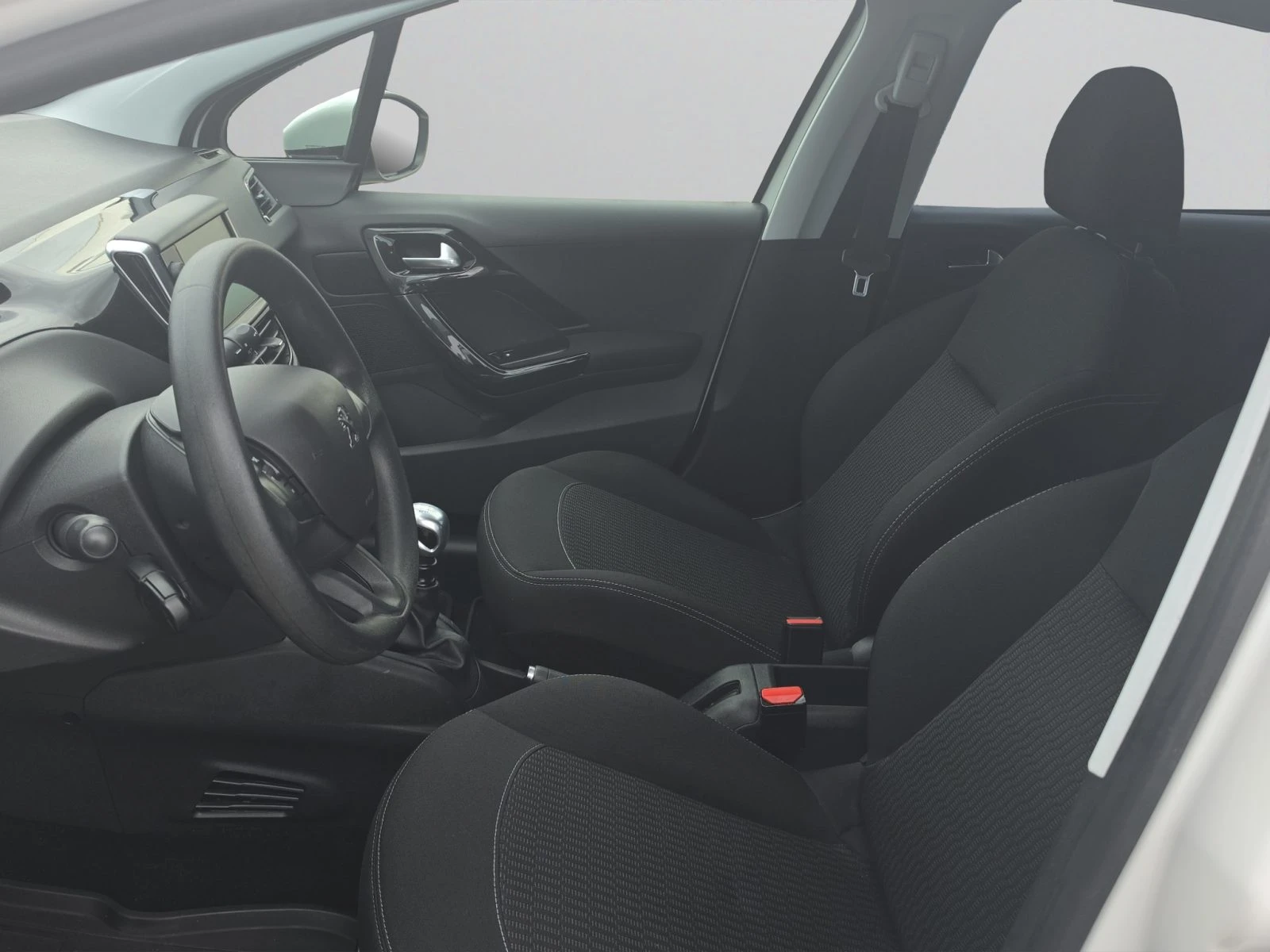 Peugeot 208 5P ACTIVE 1.5 e-HDi 102 BVM6 EURO 6.2 N1//1901059 | Mobile.bg � ����������� 11
