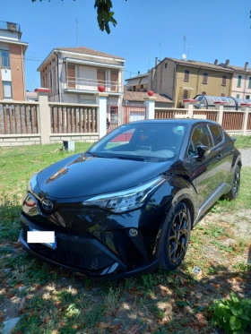 Toyota C-HR 1.8H Trend Black Edition Facelift, снимка 1