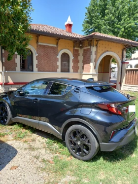 Toyota C-HR 1.8H Trend Black Edition Facelift, снимка 2