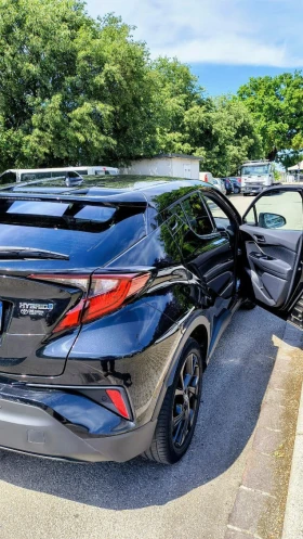 Toyota C-HR 1.8H Trend Black Edition Facelift, снимка 4