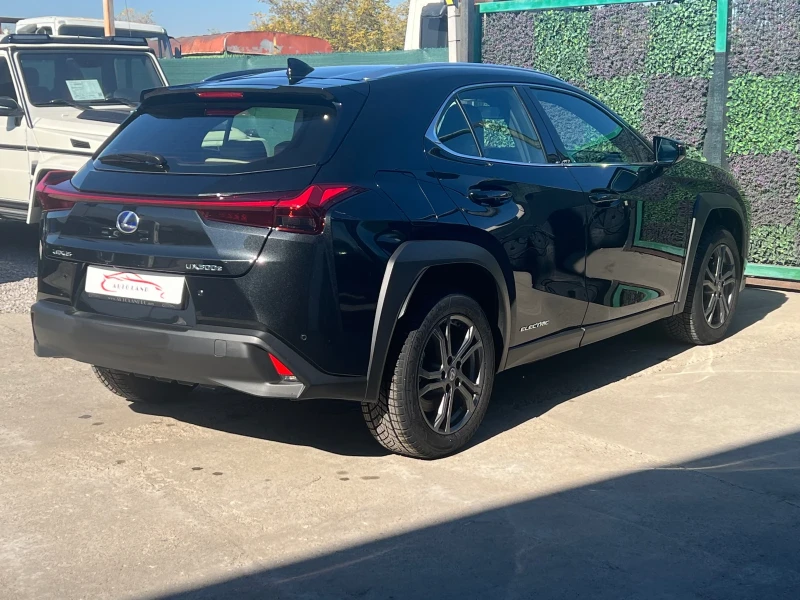 Lexus UX 300e EXECUTIVE/LED/KEYLESS/CAM/ГАРАНЦИЯ/СОБСТВЕН ЛИЗИНГ, снимка 7 - Автомобили и джипове - 47725415