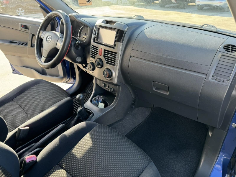 Daihatsu Terios 1, 5 ГАЗ , снимка 10 - Автомобили и джипове - 49375217