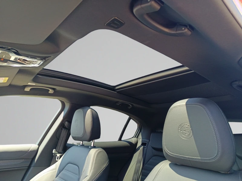 Alfa Romeo Stelvio QV 2.9 V6 Bi-Turbo, снимка 15 - Автомобили и джипове - 51017338