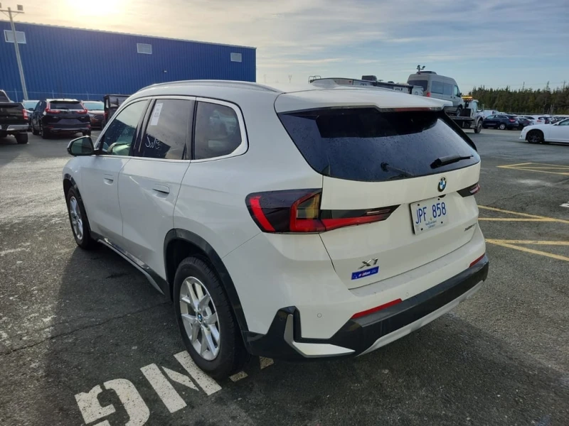 BMW X1 * XDRIVE28I * CARFAX * БЕЗ ПЪРВОНАЧАЛНА ВНОСКА, снимка 4 - Автомобили и джипове - 52861588