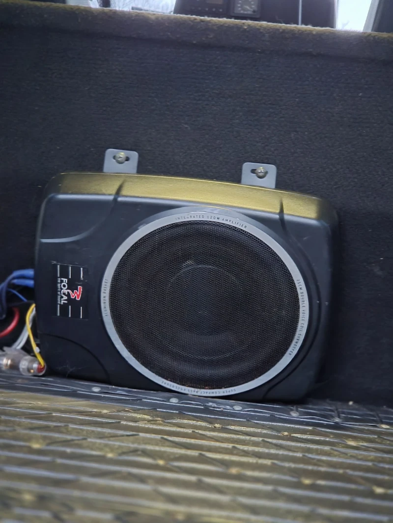 Land Rover Defender, снимка 11 - Автомобили и джипове - 53587206