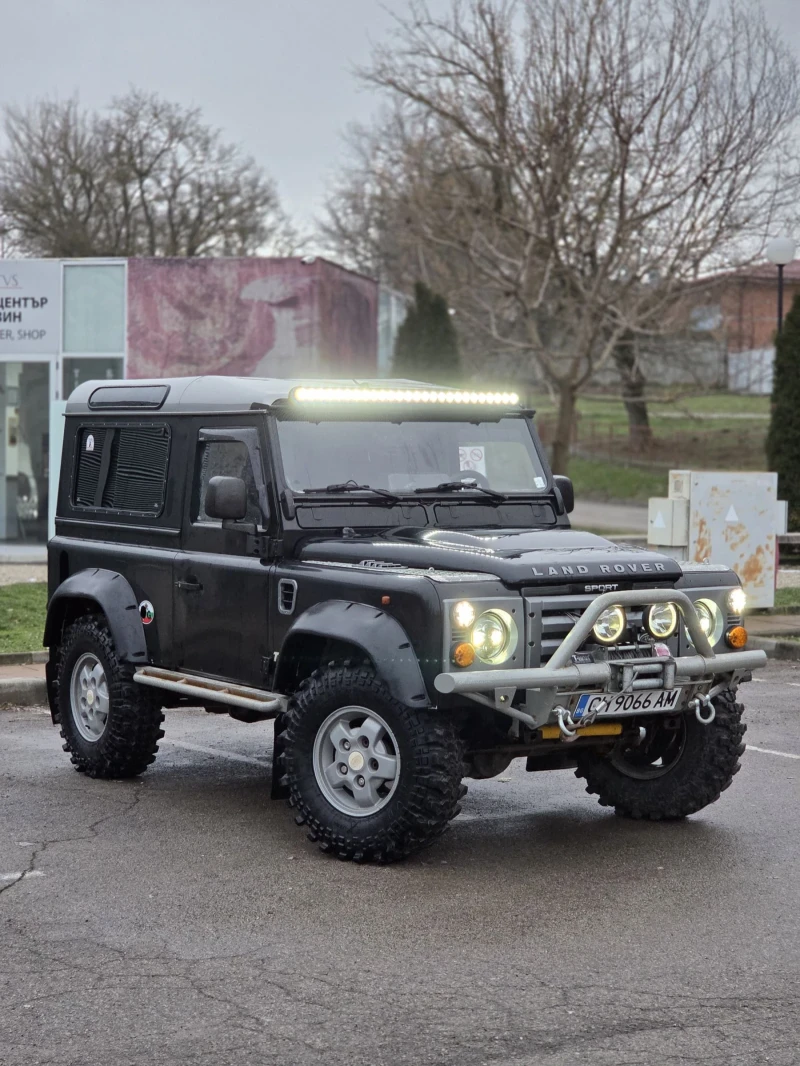 Land Rover Defender