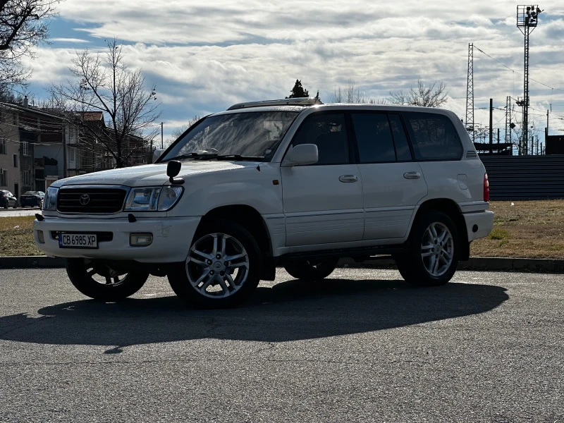 Toyota Land cruiser 4.7 Газ/Бензин, снимка 4 - Автомобили и джипове - 53342303