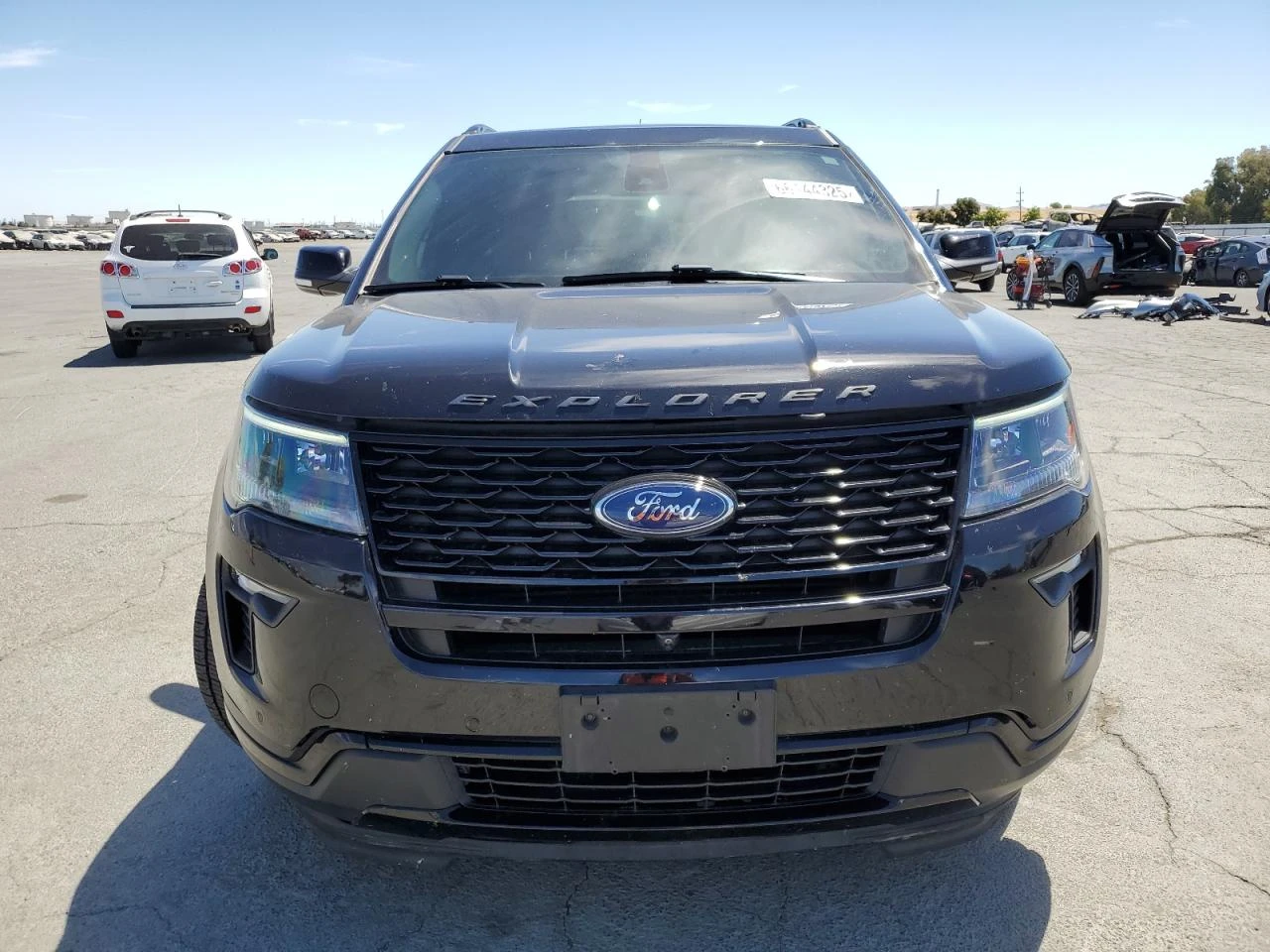Ford Explorer 4x4/SPORT - изображение 2