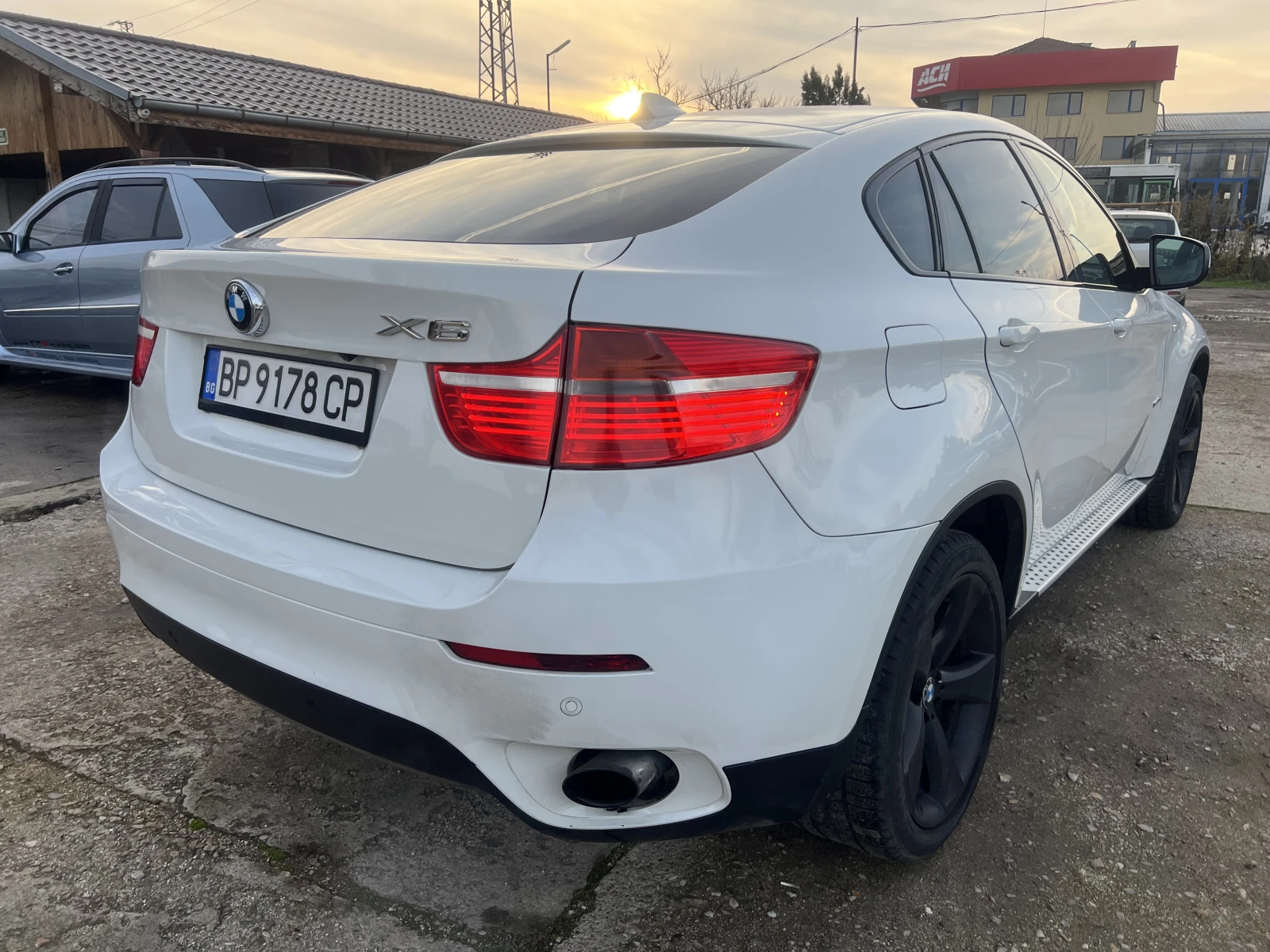 BMW X6 xDrive35d  - изображение 6