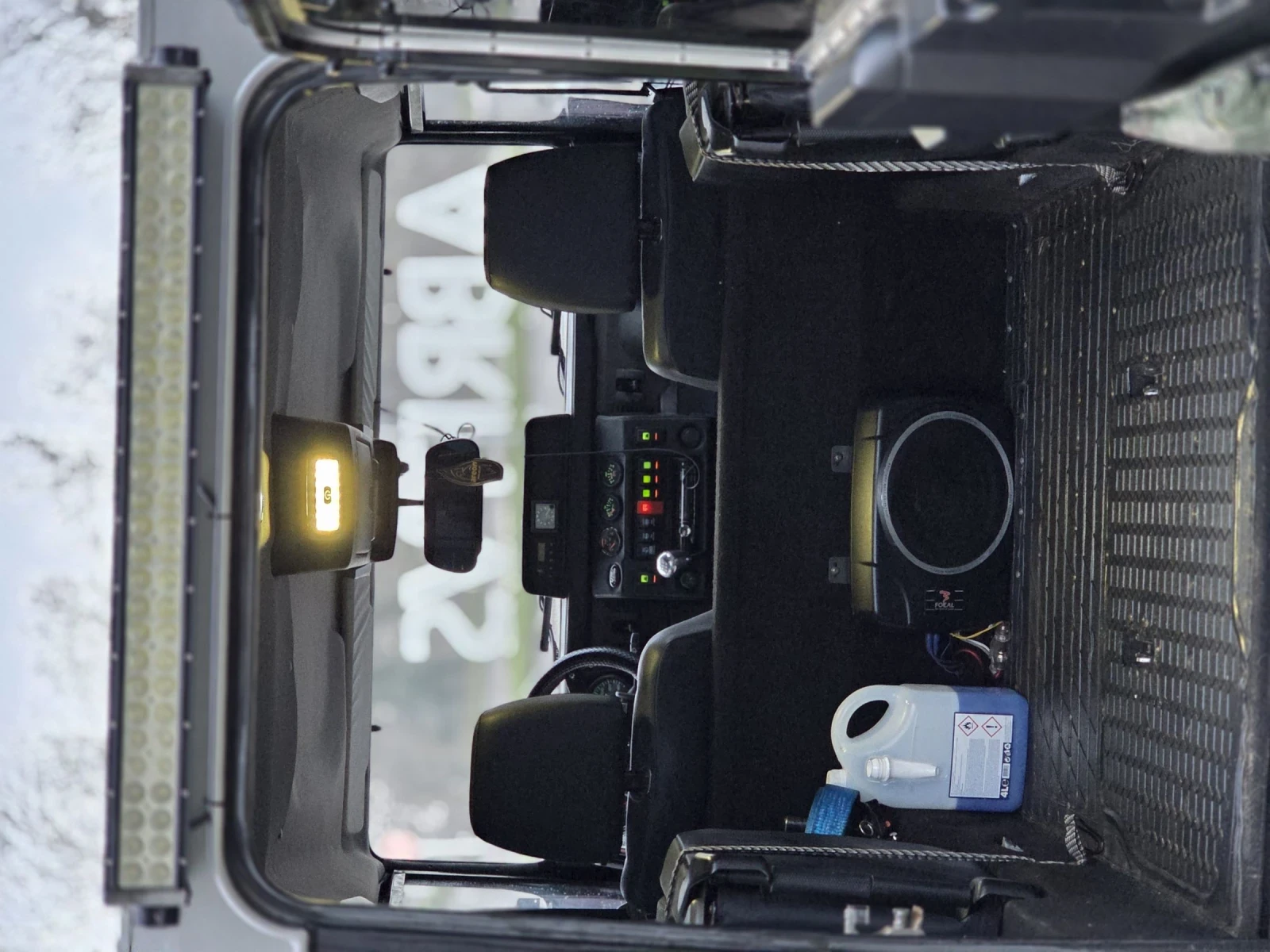 Land Rover Defender  - изображение 8