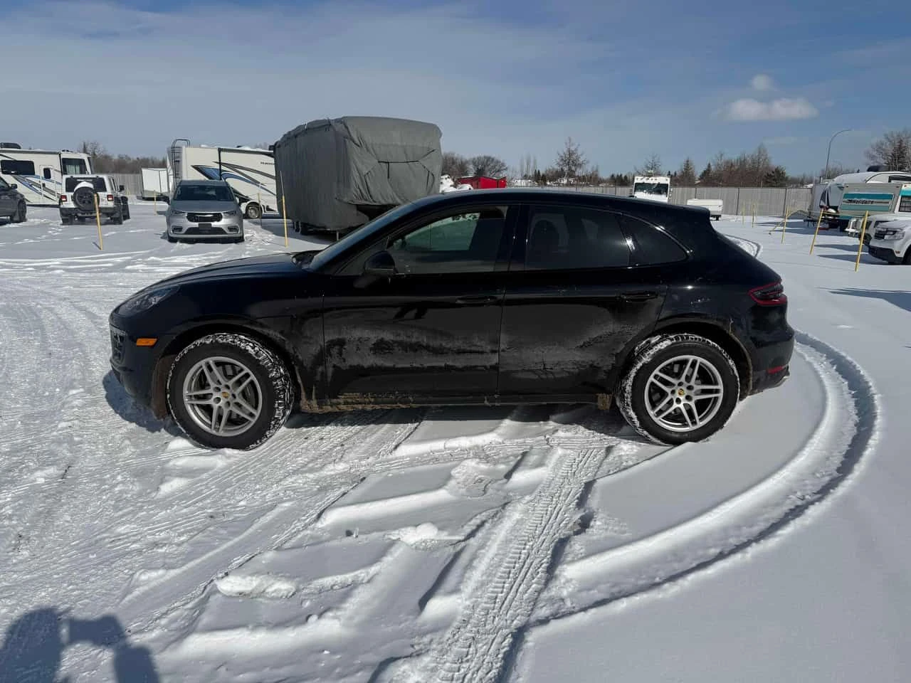Porsche Macan * AWD * CARFAX * BOSE * ОБДУХВАНЕ * ПАНОРАМА, снимка 2 - Автомобили и джипове - 54079455