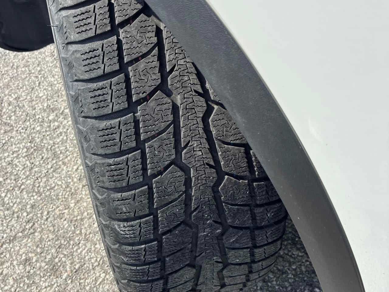 Mercedes-Benz GLC 300  * CARFAX * ПОДГРЕВИ * ПАНО * KEYLESS, снимка 10 - Автомобили и джипове - 55328135