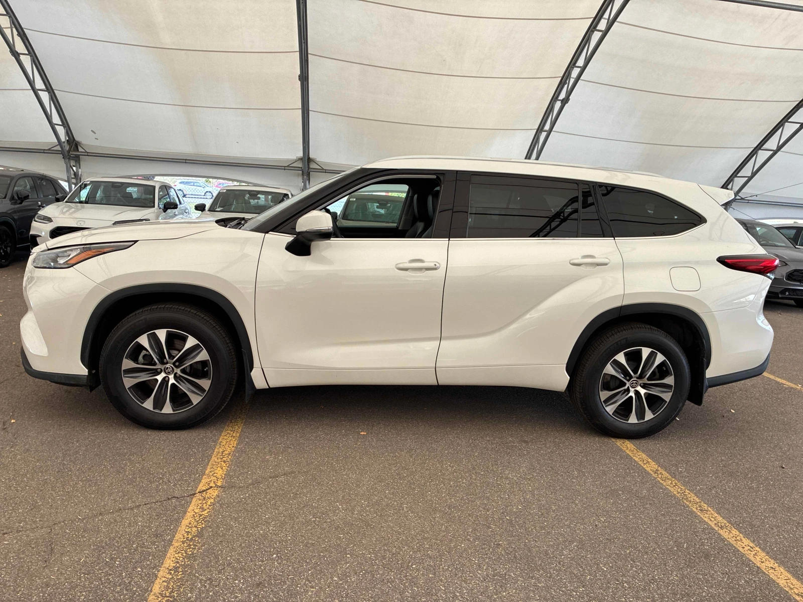 Toyota Highlander * XLE * CARFAX * KEYLESS* ��� �����* �������*  | Mobile.bg � ����������� 3