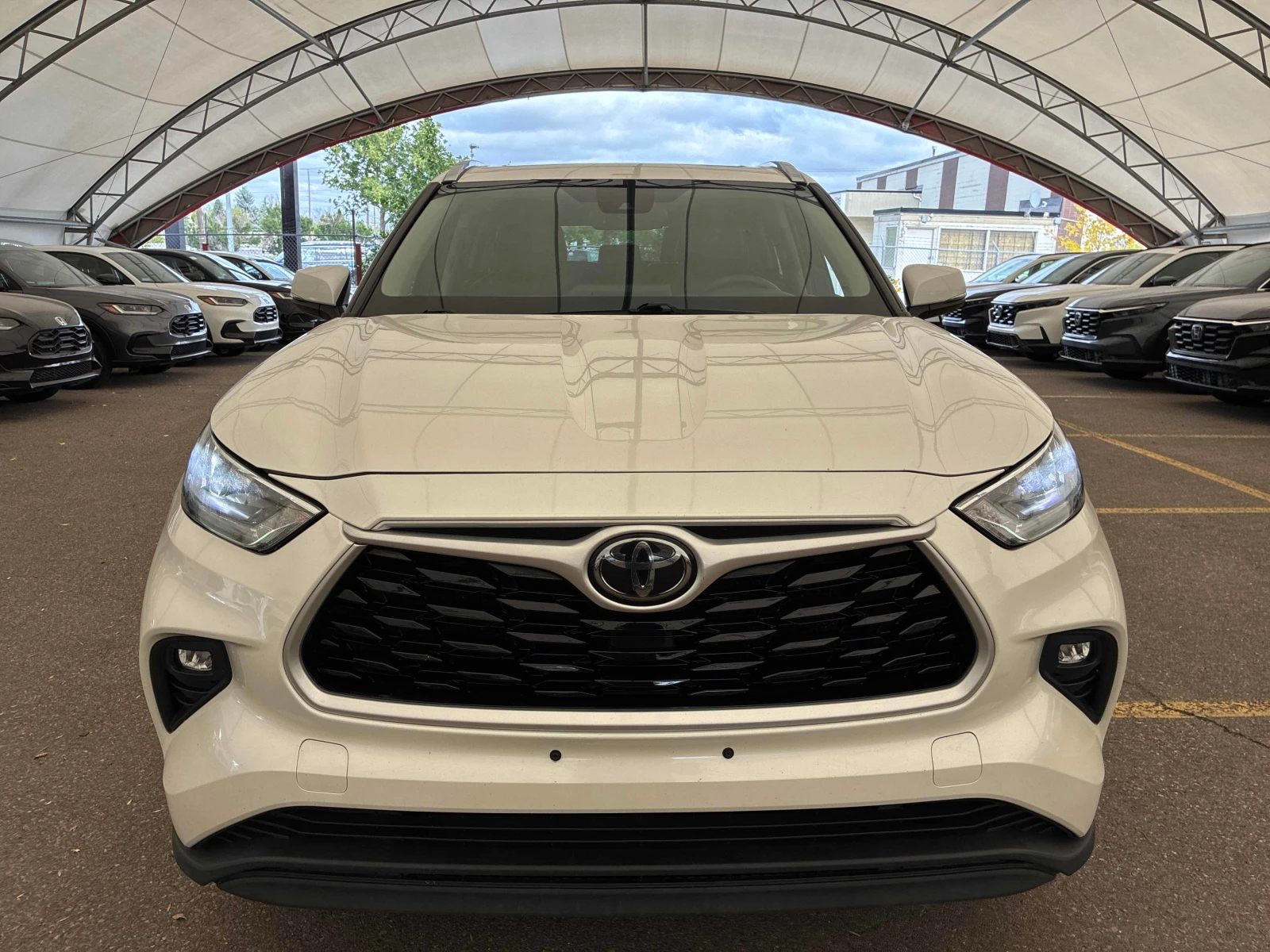 Toyota Highlander * XLE * CARFAX * KEYLESS* ��� �����* �������*  | Mobile.bg � ����������� 2