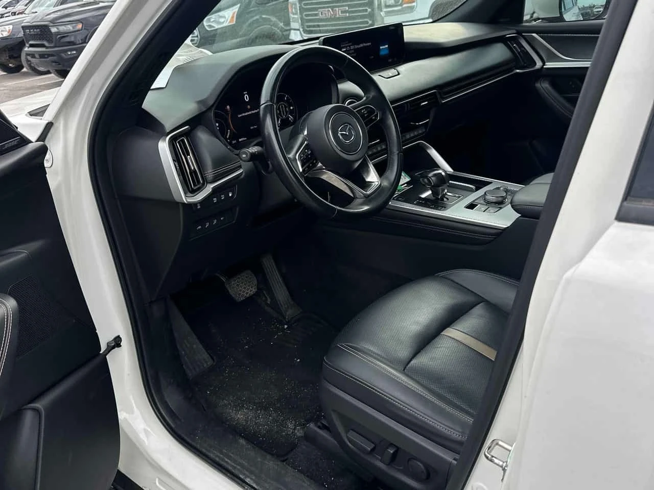 Mazda CX-90 GT | CARFAX | АВТОКРЕДИТ БЕЗ ПЪРВОНАЧАЛНА, снимка 7 - Автомобили и джипове - 56168908