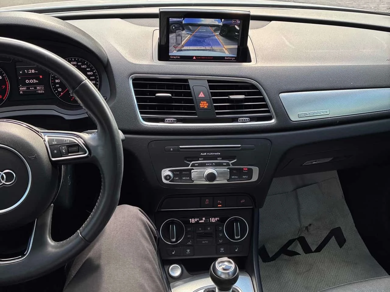 Audi Q3 * Technik * CARFAX * , снимка 9 - Автомобили и джипове - 56214350