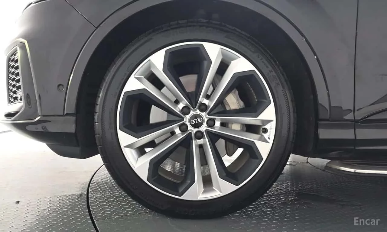 Audi Q7 * 55 TFSI Quattro Premium * КРАЙНА ЦЕНА ДО БГ, снимка 5 - Автомобили и джипове - 56255392