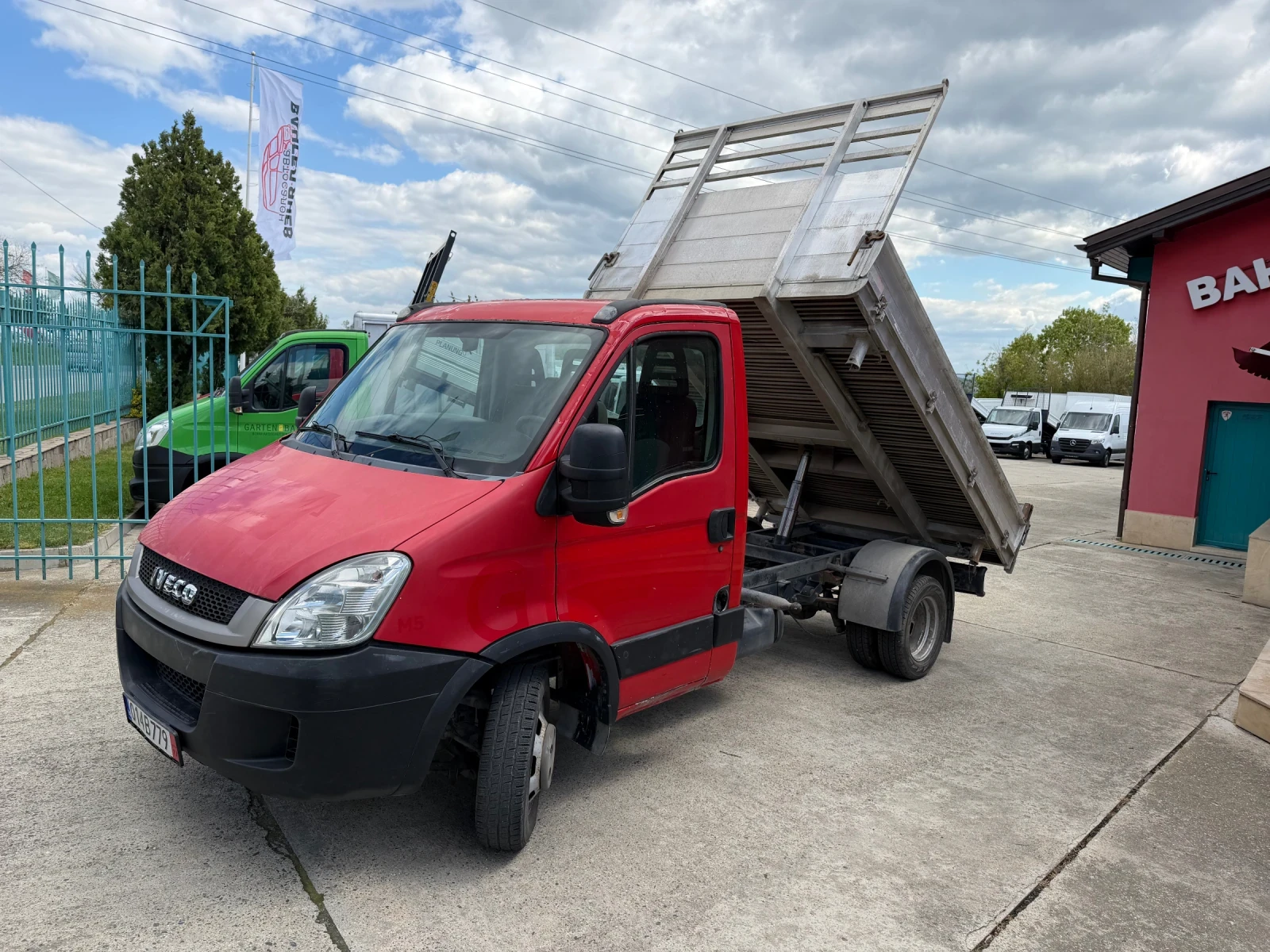 Iveco Daily 3.0HPI* 35C18* Тристранен самосвал* 3.10 метра кош, снимка 2 - Бусове и автобуси - 54413214