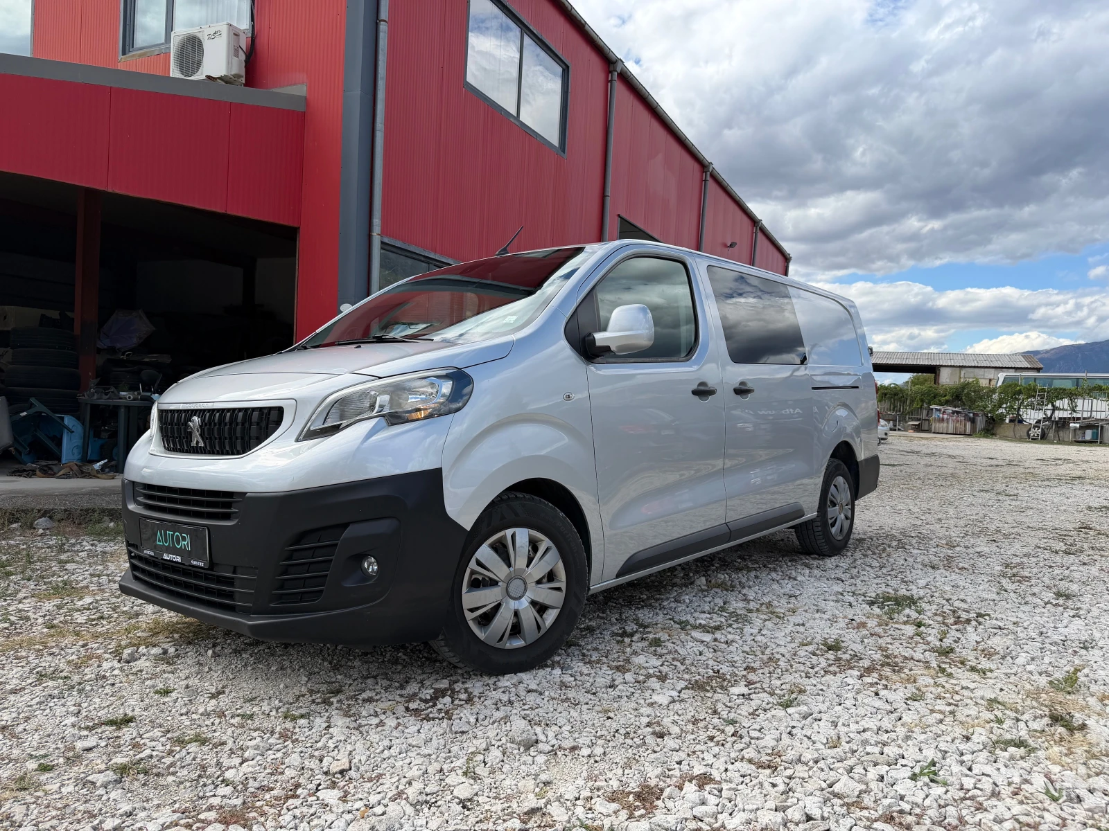 Peugeot Expert 2.0HDI MAXI 6МЕСТА