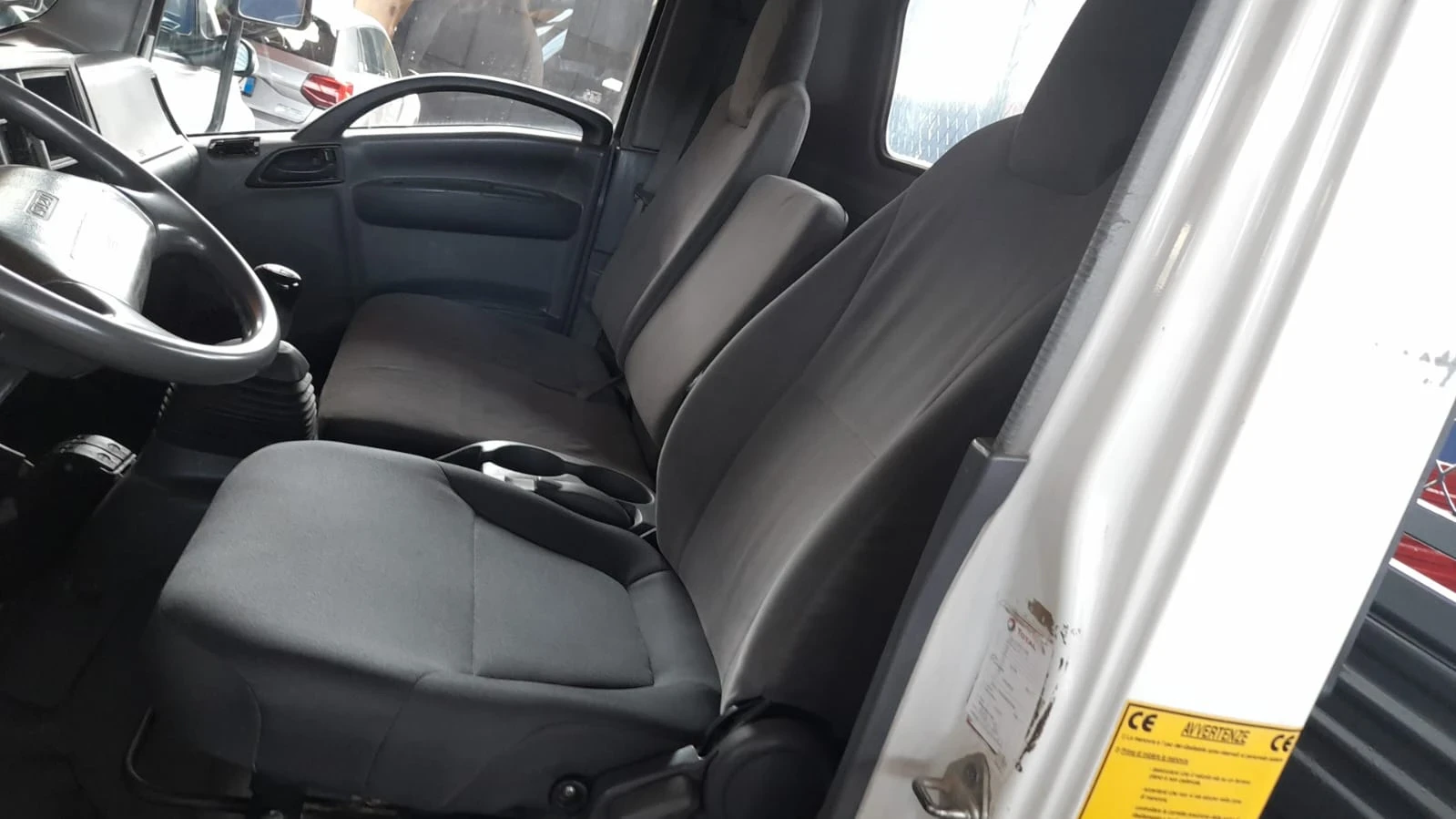 Isuzu Npr Npr 35 тристранен самосвал  - изображение 10