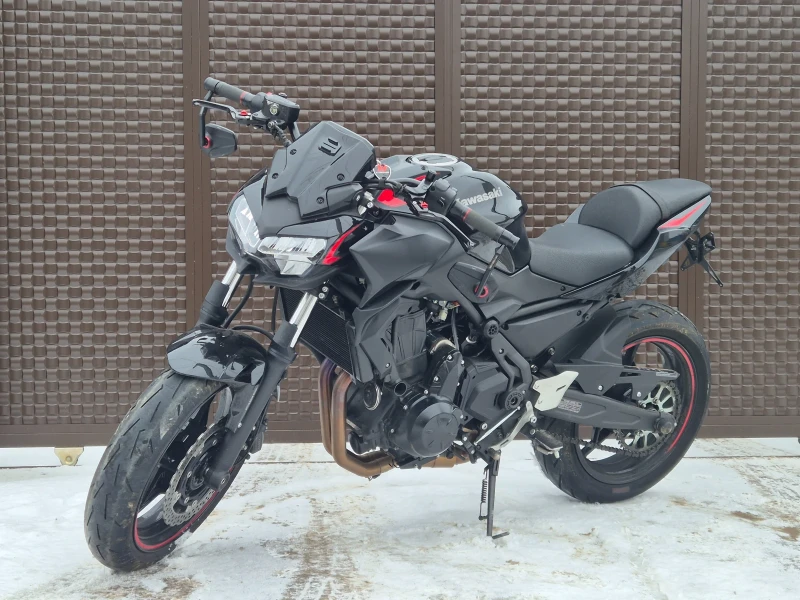 Kawasaki Z 650 В гаранция! , снимка 8 - Мотоциклети и мототехника - 53286667