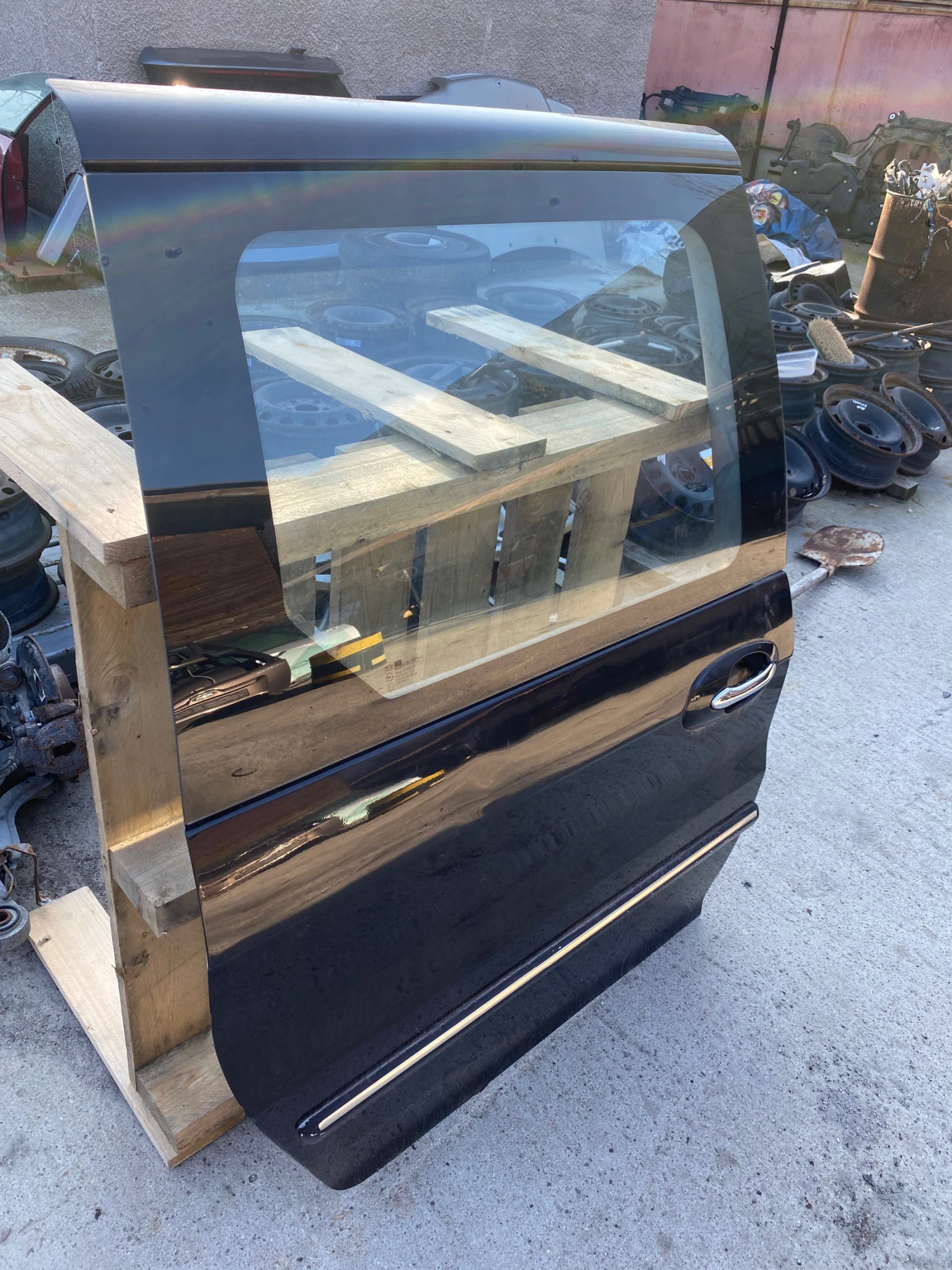       2006 . | Mobile.bg   4