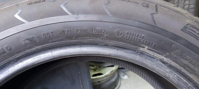 Гуми Летни 275/50R20, снимка 7 - Гуми и джанти - 33729175