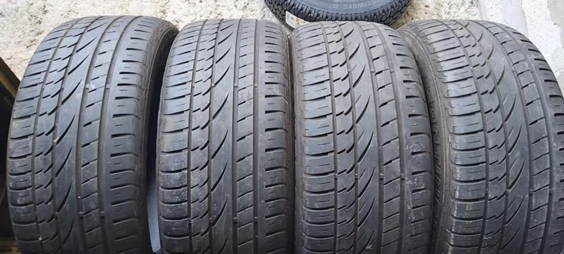 Гуми Летни 275/50R20, снимка 1 - Гуми и джанти - 33729175