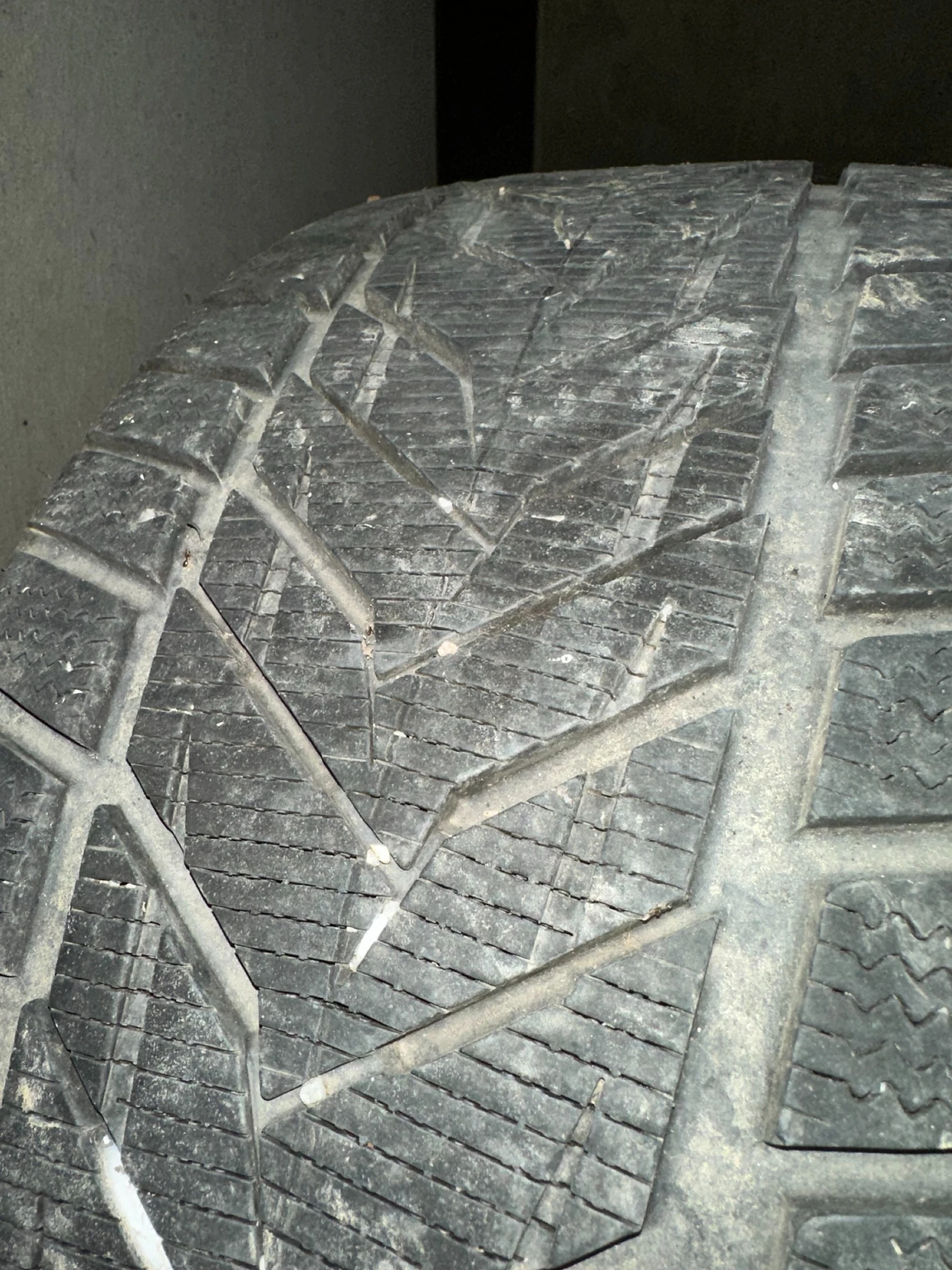 ���� 245/40R20 | Mobile.bg � ����������� 6