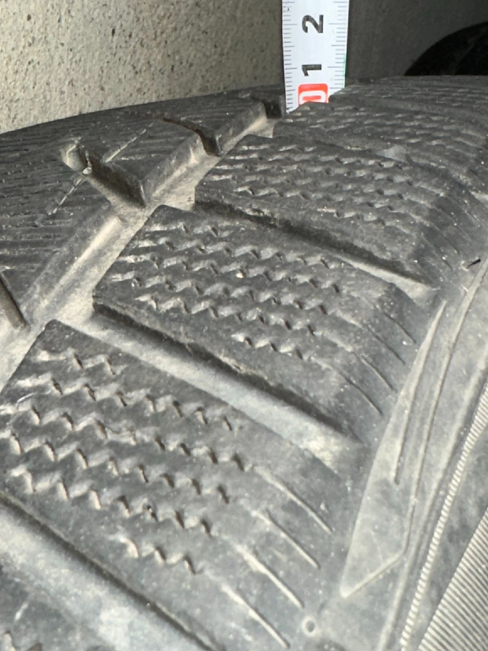 ���� 245/40R20 | Mobile.bg � ����������� 4