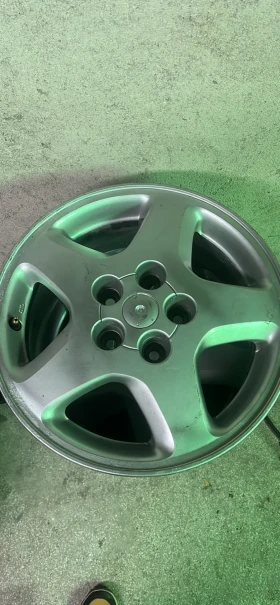 Джанти, снимка 2 - Гуми и джанти - 53217082