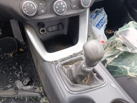 Kia Ceed 1.4I  тип мотор G4LCJZ, снимка 7