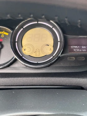 Renault Megane 1.5 dci, снимка 8