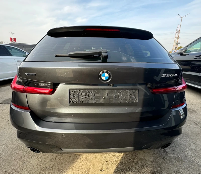 BMW 330 e xDrive Plug-in Hibrid M-SPORT LASER ГАРАНЦИЯ , снимка 4 - Автомобили и джипове - 47765592