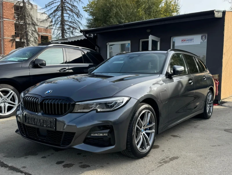 BMW 330 e xDrive Plug-in Hibrid M-SPORT LASER ГАРАНЦИЯ , снимка 1 - Автомобили и джипове - 47765592