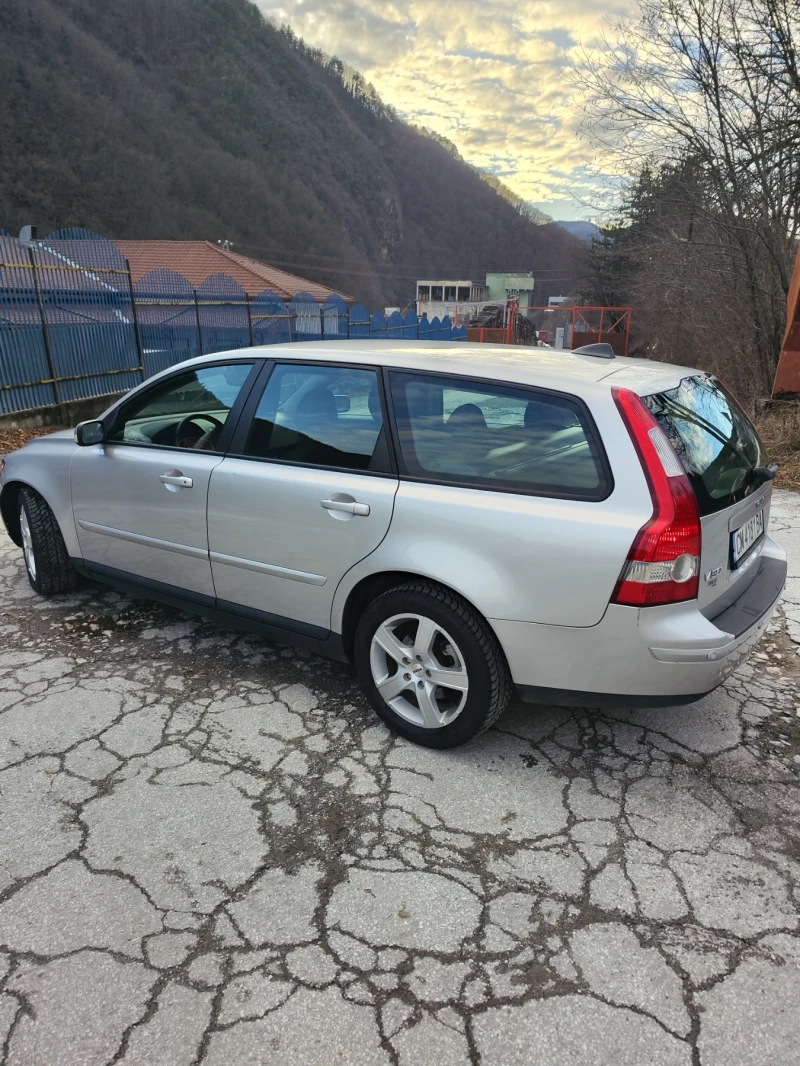 Volvo V50, снимка 15 - Автомобили и джипове - 48322327