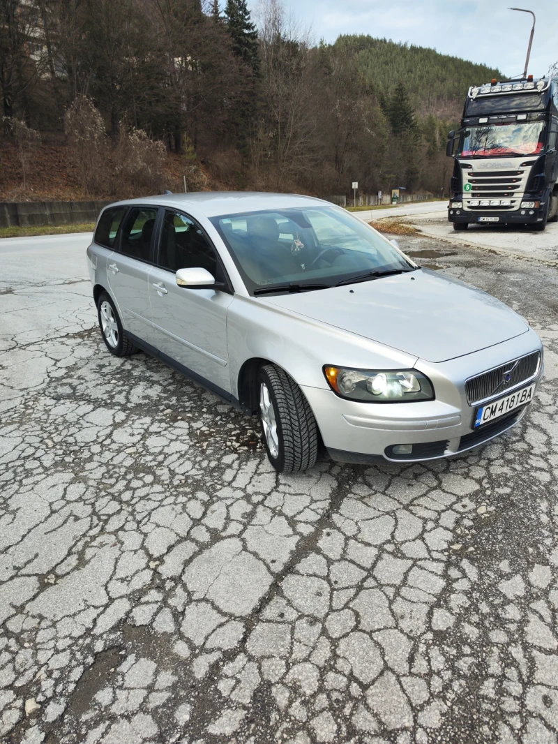 Volvo V50, снимка 2 - Автомобили и джипове - 48322327