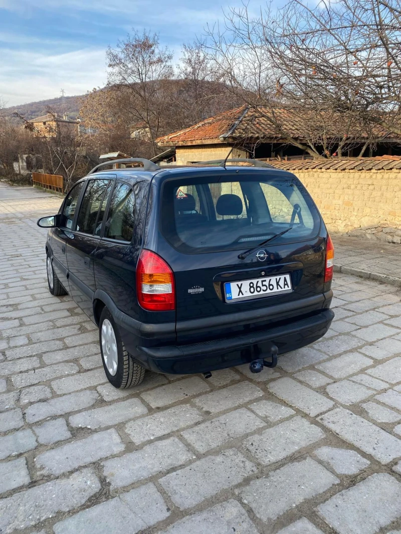 Opel Zafira 1.8 Газ/Бензин, снимка 5 - Автомобили и джипове - 48501373