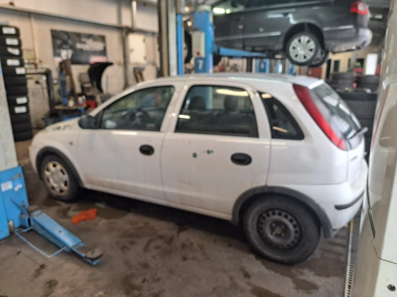 Opel Corsa, снимка 7 - Автомобили и джипове - 48639230